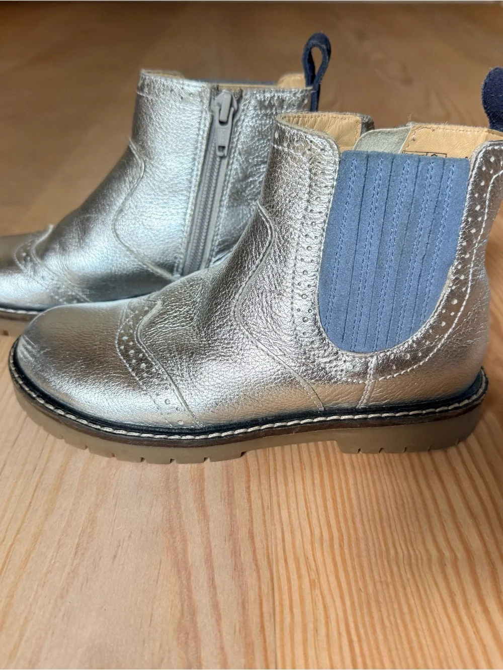 Boden Kids Metallic Silver Chelsea Boots with Navy Pull Tabs